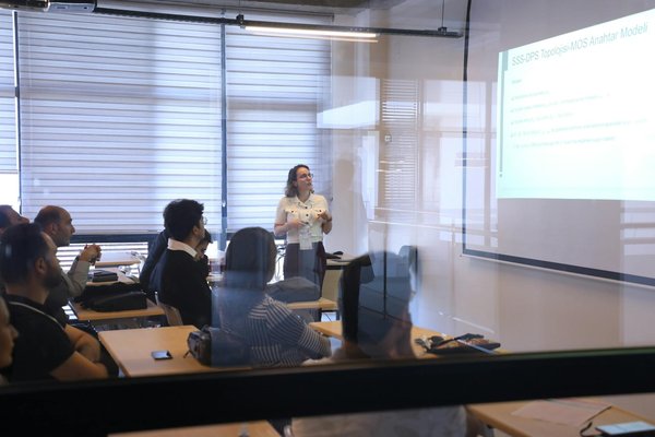 Avocat en procédure prud'hommes à versailles : guide pratique et soutien
