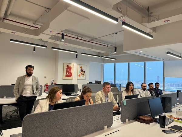 Distributeur d'eau : trouvez le modèle idéal pour votre espace de travail